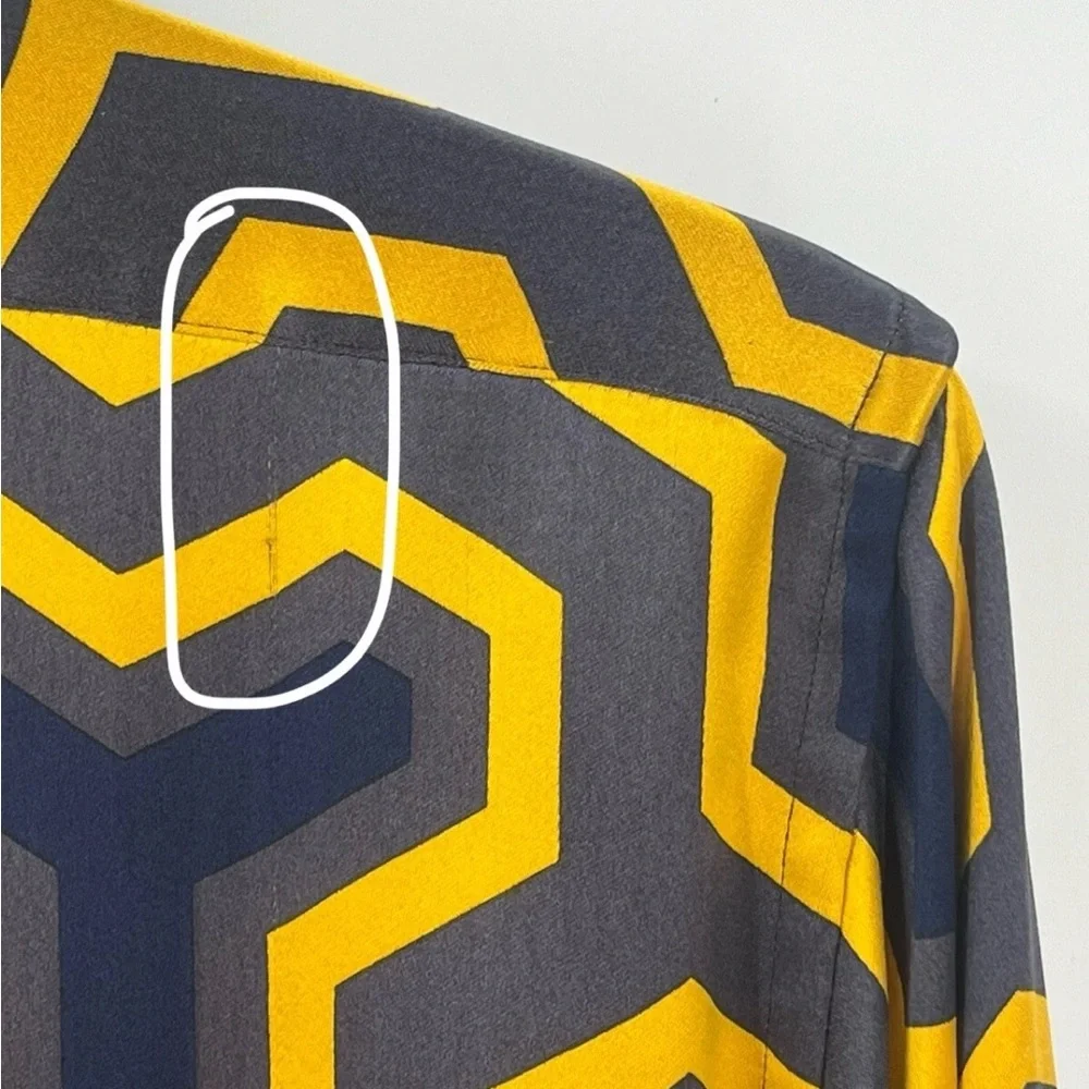 Gucci Yellow and Black Geometric satin Men's Shirt 40/15 1/2